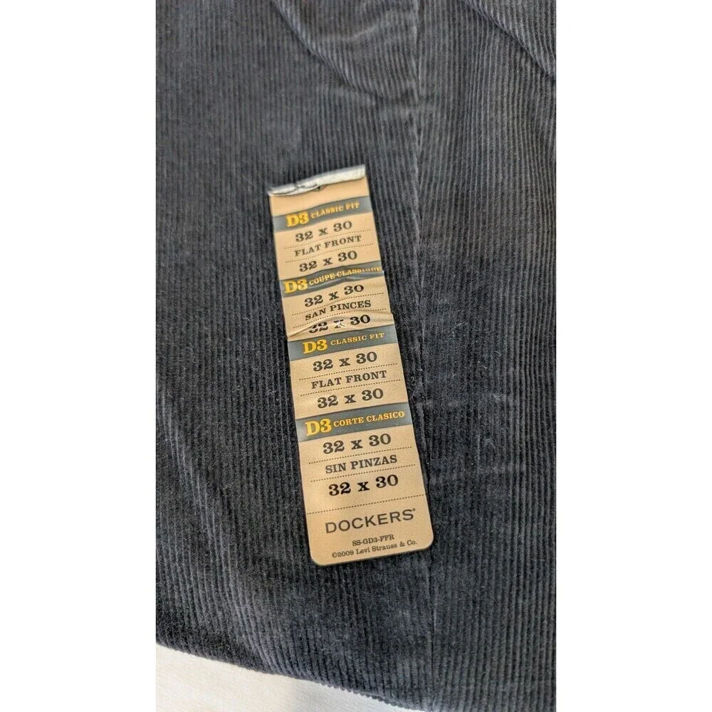 Dockers Men’s Corduroy Pants 32x30 Black Flat Front Classic Fit 100% Cotton NWT